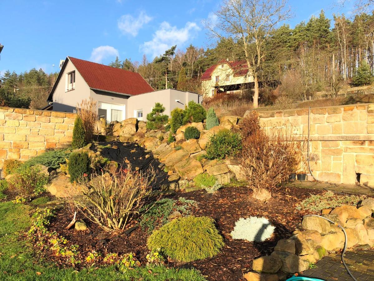 Ferienwohnung Ubytovani Na Cechach Decin Exterior foto