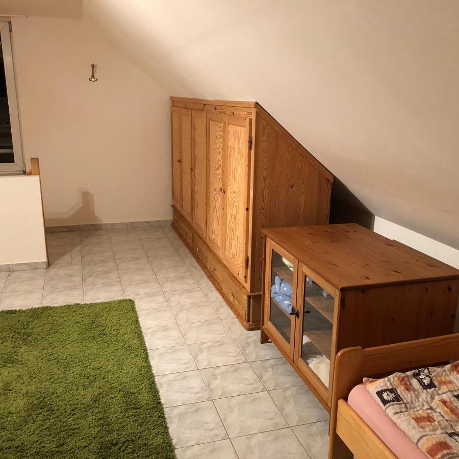 Ferienwohnung Ubytovani Na Cechach Decin Exterior foto